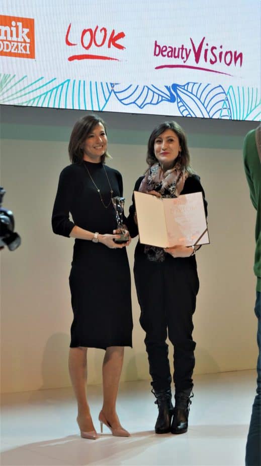 Ceremonia wręczenia nagród - Targi i rozdanie nagród - Mistrzowie Urody 2018 Arie Stomatologia 